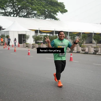 Runner Photo 8529856