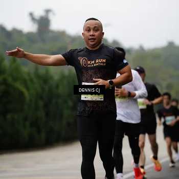 Runner Photo 8529859