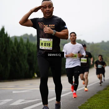 Runner Photo 8529884