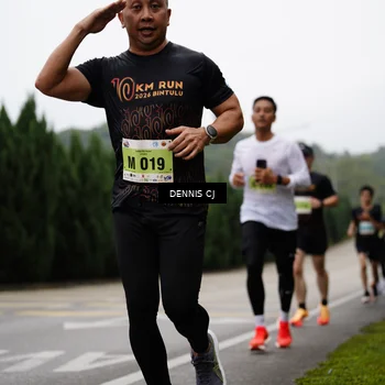 Runner Photo 8529897