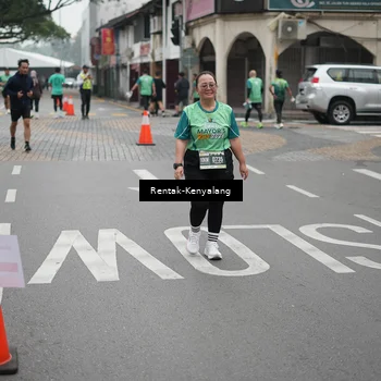 Runner Photo 8529978