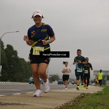 Runner Photo 8530019