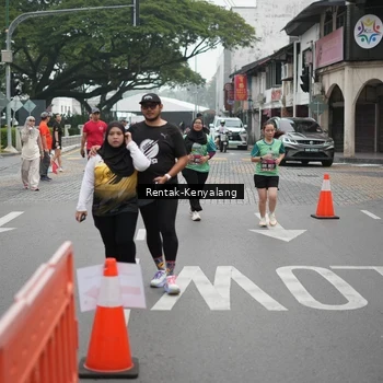 Runner Photo 8530024