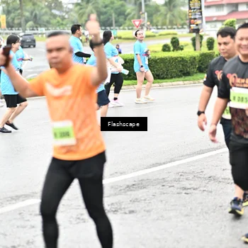 Runner Photo 8530197
