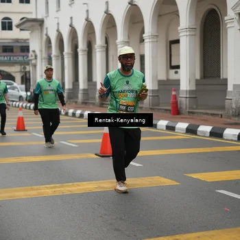 Runner Photo 8530206