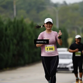 Runner Photo 8530264