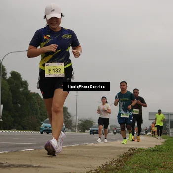 Runner Photo 8530296