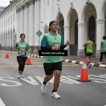 Runner Photo 8530357
