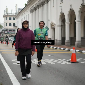 Runner Photo 8530399