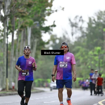 Runner Photo 8530473