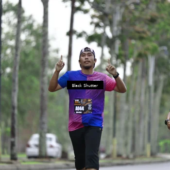 Runner Photo 8530537