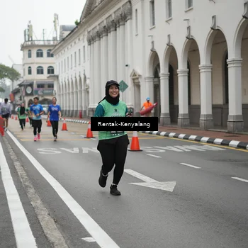 Runner Photo 8530572