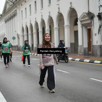 Runner Photo 8530606