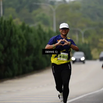 Runner Photo 8530612