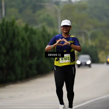Runner Photo 8530616