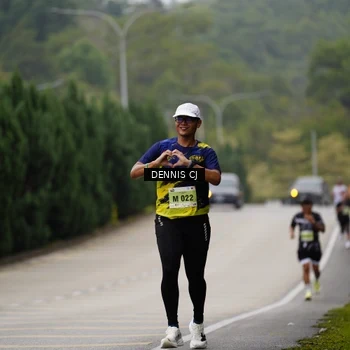 Runner Photo 8530636