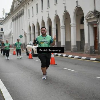 Runner Photo 8530659