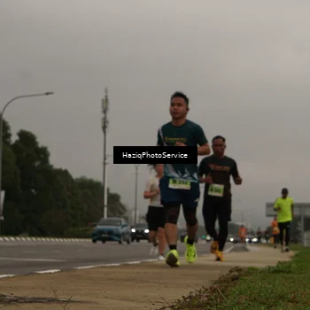 Runner Photo 8530676