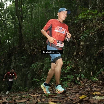 Runner Photo 8530728