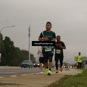 Runner Photo 8530729