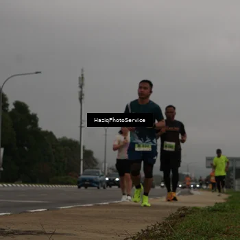 Runner Photo 8530741