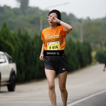 Runner Photo 8531000