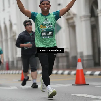 Runner Photo 8531242