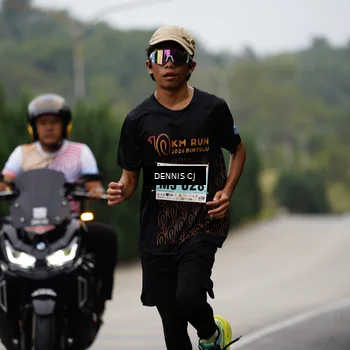 Runner Photo 8531715