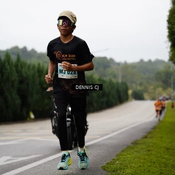 Runner Photo 8531736