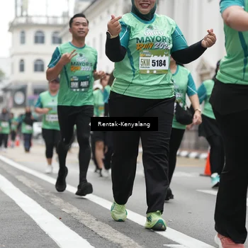 Runner Photo 8531913