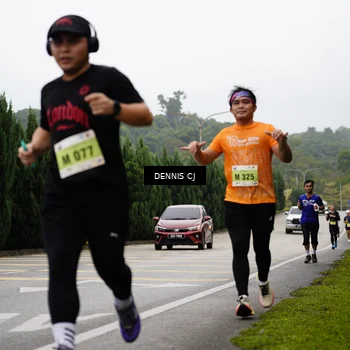 Runner Photo 8532018