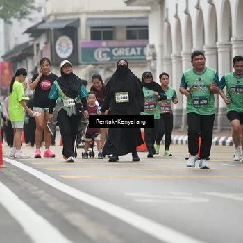 Runner Photo 8532044