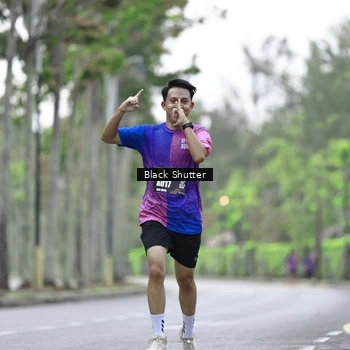 Runner Photo 8532059