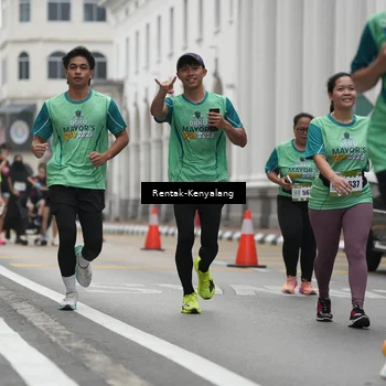 Runner Photo 8532060