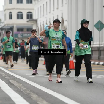 Runner Photo 8532250