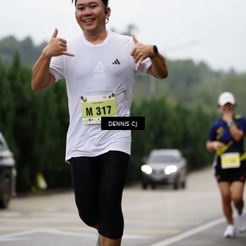 Runner Photo 8532271