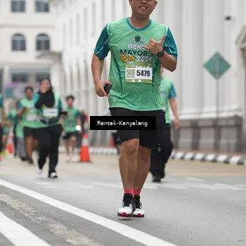 Runner Photo 8532438
