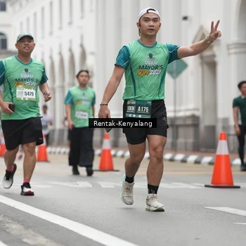 Runner Photo 8532444