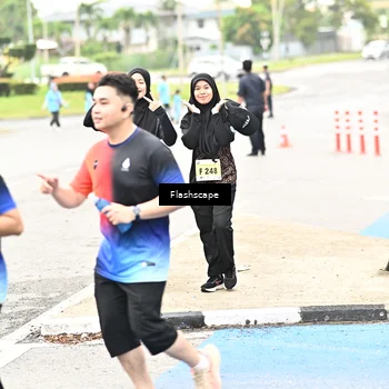 Runner Photo 8532489