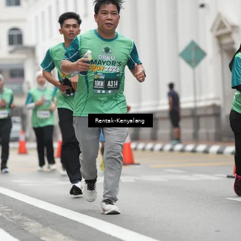 Runner Photo 8532750