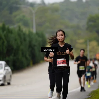 Runner Photo 8532765