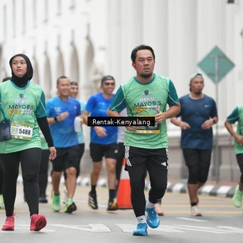 Runner Photo 8532980