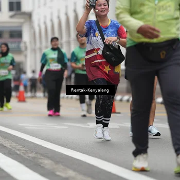 Runner Photo 8533075