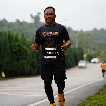 Runner Photo 8533100
