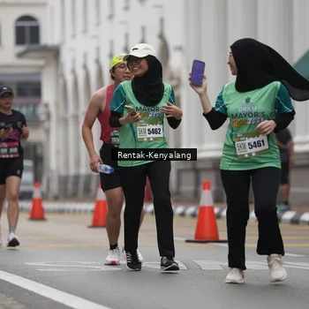 Runner Photo 8533125