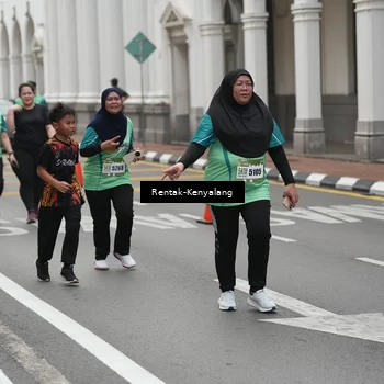Runner Photo 8533204