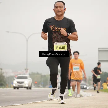 Runner Photo 8533231