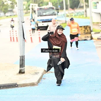 Runner Photo 8533316