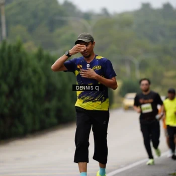 Runner Photo 8533376
