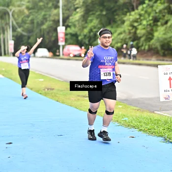 Runner Photo 8533751